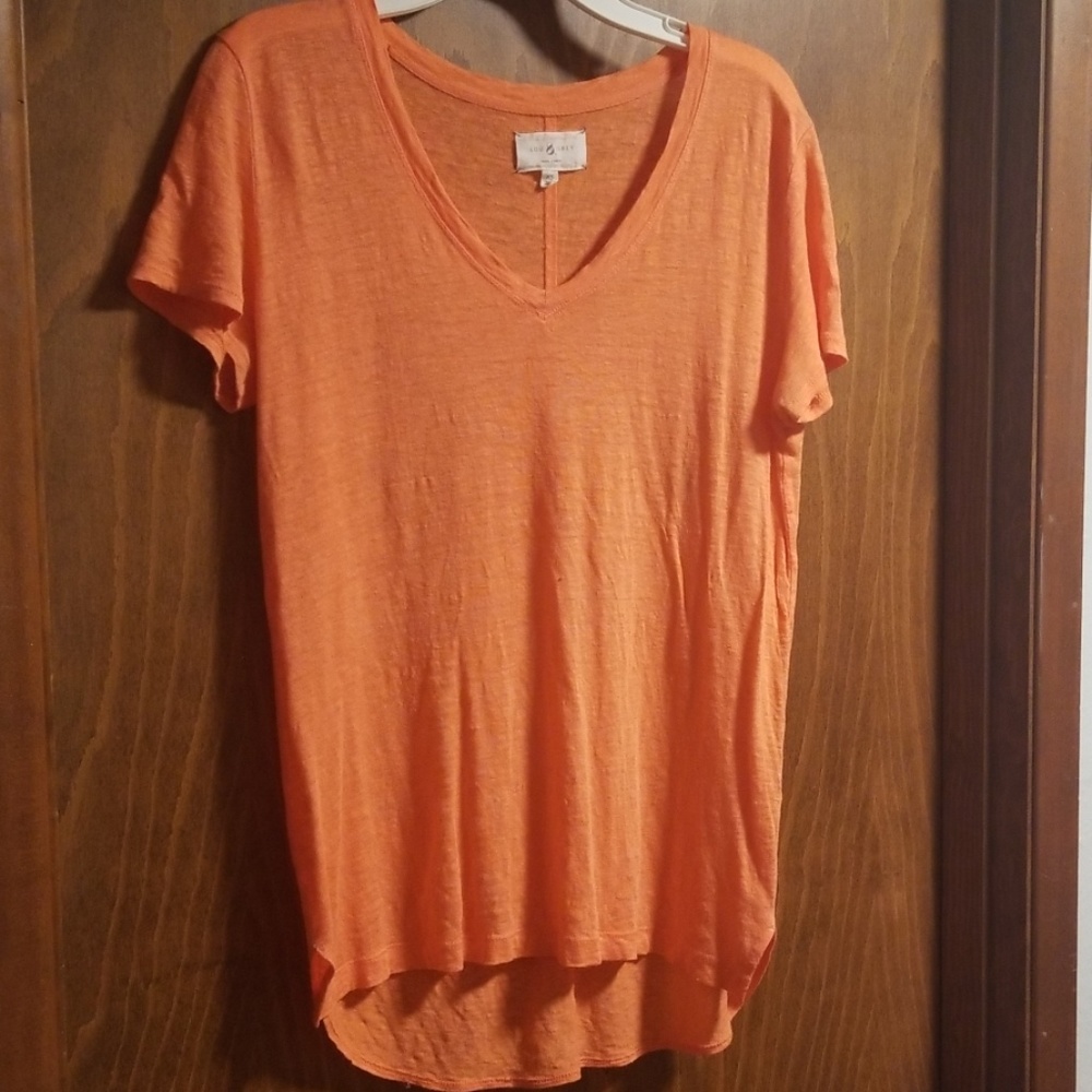 Peach orange t-shirt